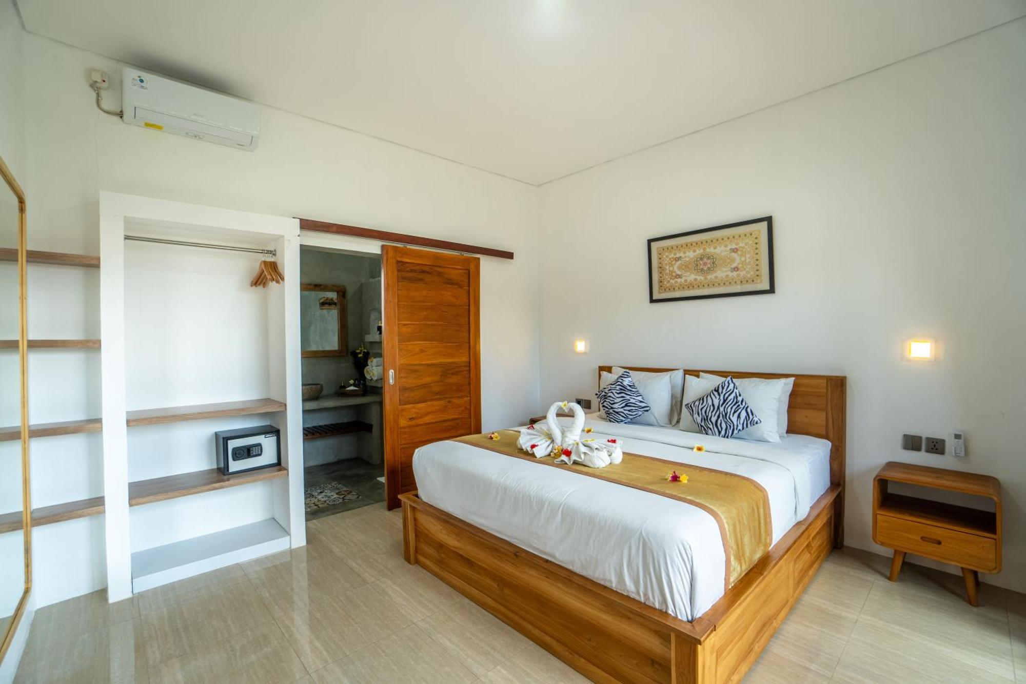 The Breeze Stay And Surf Canggu  Exterior photo