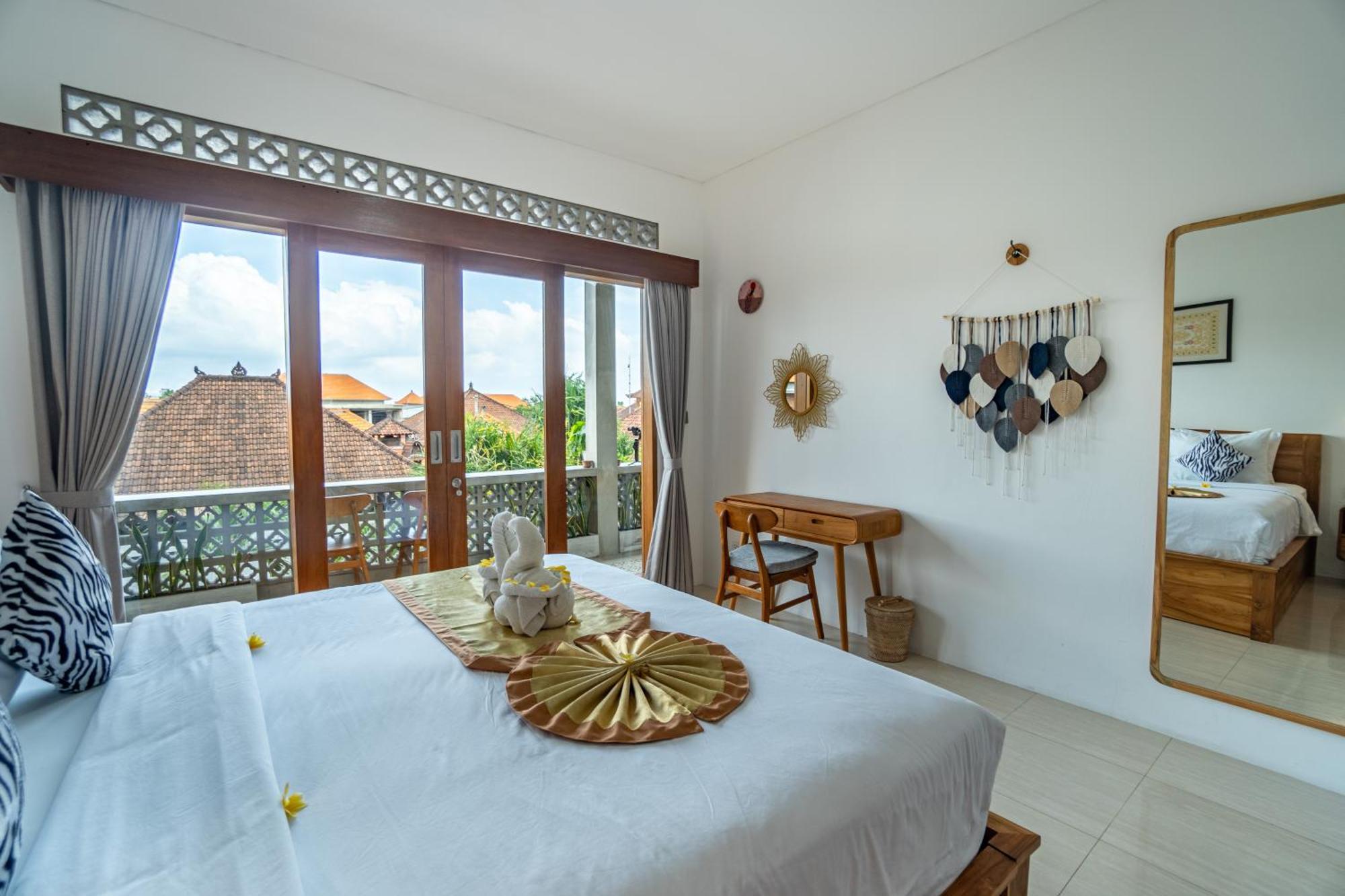 The Breeze Stay And Surf Canggu  Exterior photo