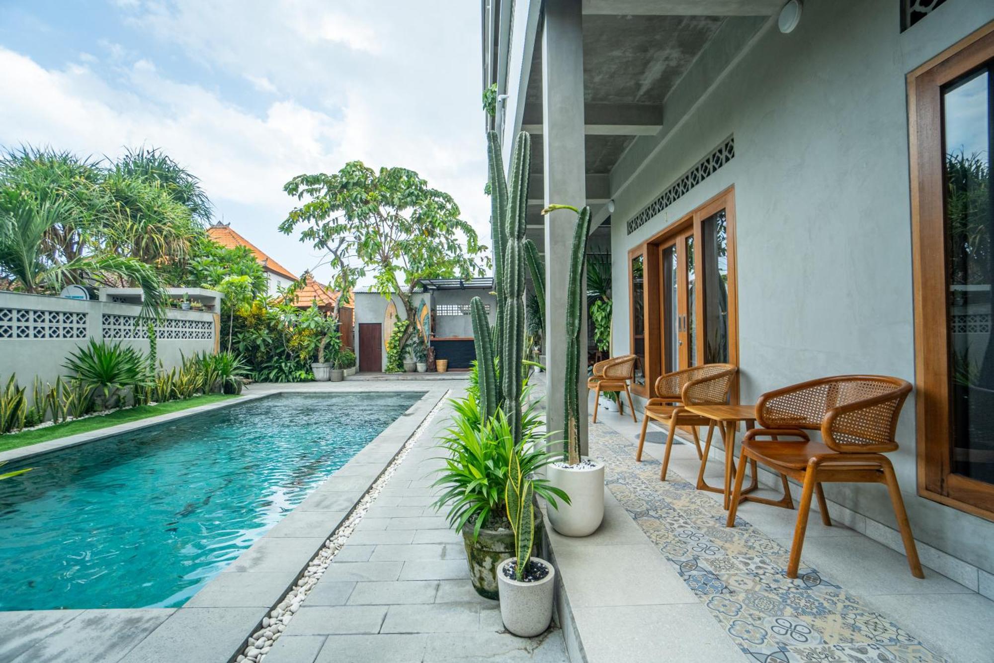The Breeze Stay And Surf Canggu  Exterior photo